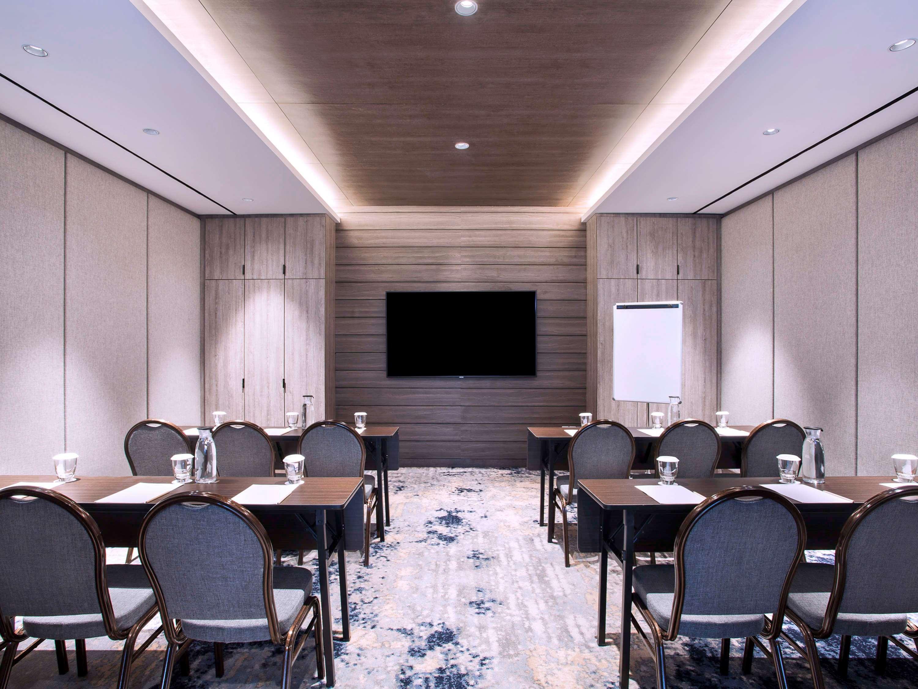 Mercure Tangerang Bsd City Exterior foto
